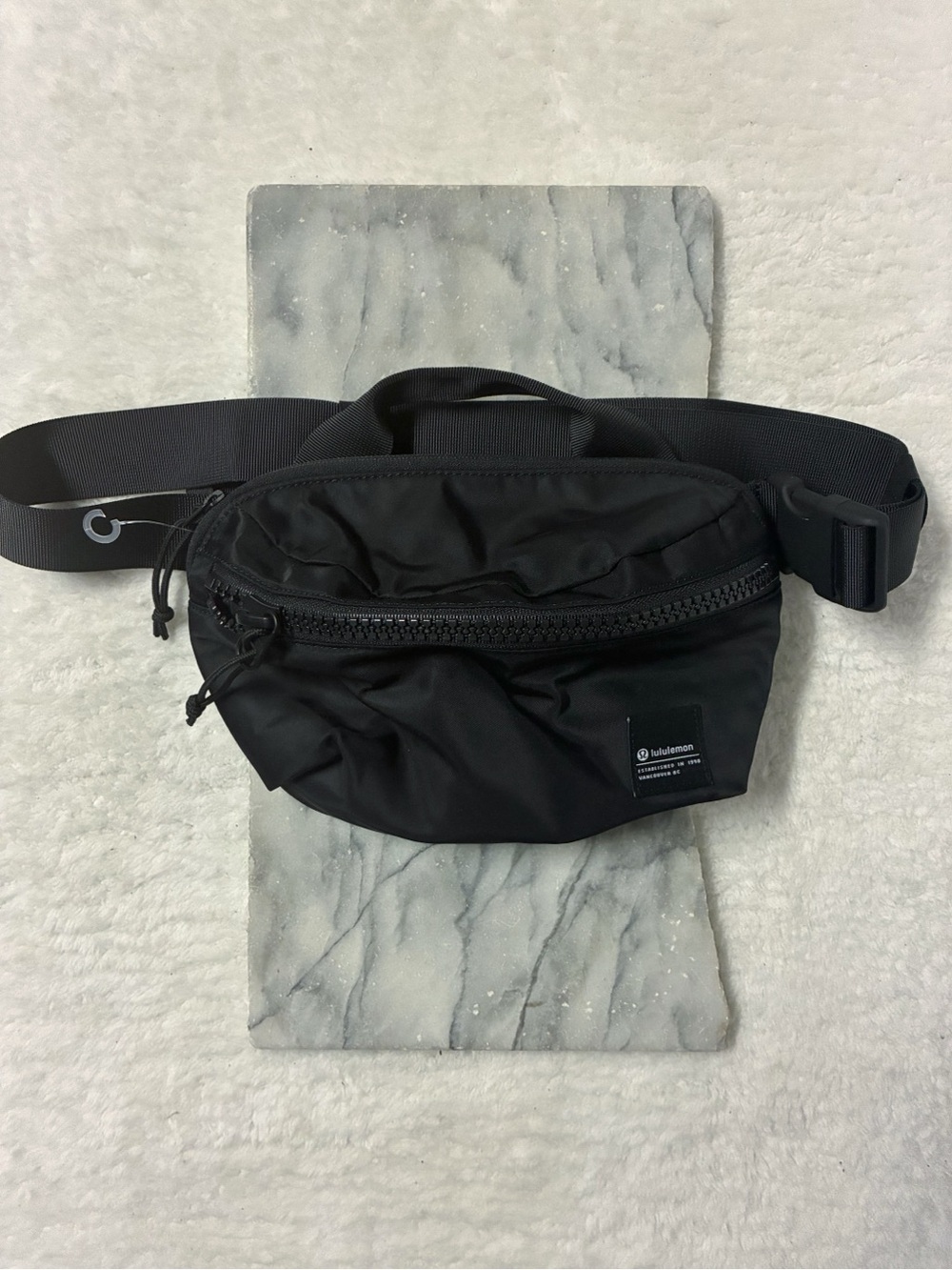 Lululemon All Day Essentials Belt Bag 2.5L Black